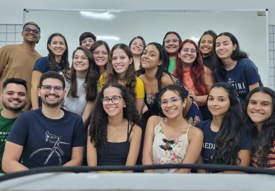 Membros da LACP presentes na reunião